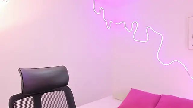 Sam Clark online show from 4, 11, 2025