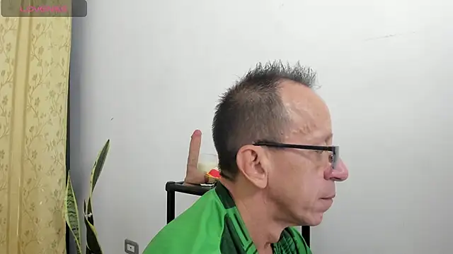  axelking  online show from 25, 5, 2026