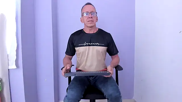  axelking  online show from 16, 3, 2026