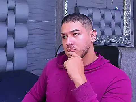 jasonshaw25 online show from 8, 10, 2025