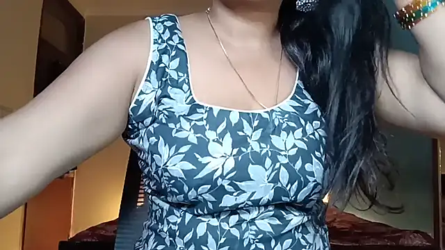 horny milf couple online show from 25, 6, 2026