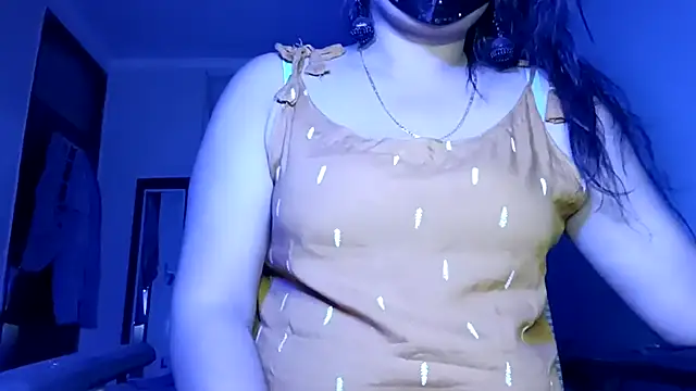 Snapshot of horny_milf_couple chatting on 3, 5, 2026 horny milf couple online show from 3, 5, 2026