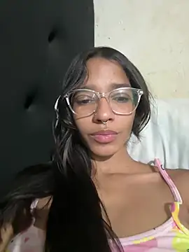 ScarletEvanss  online show from 23, 6, 2026