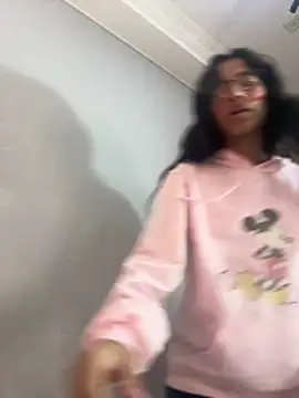 ScarletEvanss  online show from 14, 4, 2026