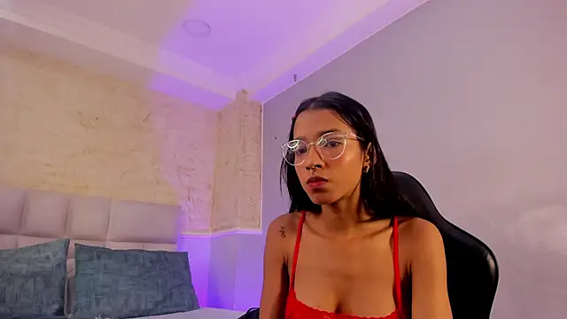 ScarletEvanss  online show from 29, 11, 2025