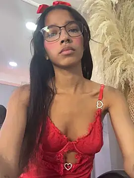 Snapshot of ScarletEvanss_ chatting on 9, 5, 2026 ScarletEvanss online show from 9, 5, 2026