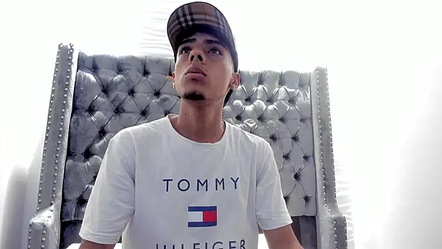 Snapshot of JACCOCK_4 chatting on 27, 10, 2025 JACCOCK 4 online show from 27, 10, 2025