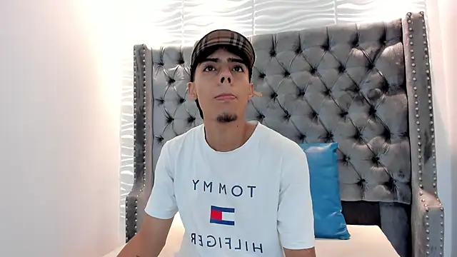 Snapshot of JACCOCK_4 chatting on 27, 11, 2025 JACCOCK 4 online show from 27, 11, 2025