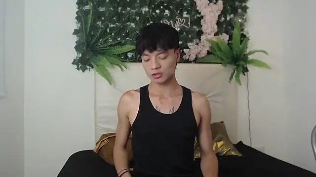 alex russo   online show from 11, 10, 2025