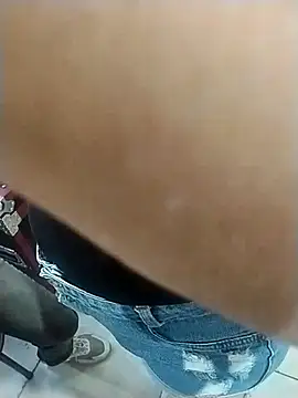 Barbaruivasc1 online show from 11, 11, 2025