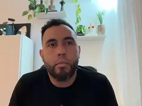 Snapshot of Domfetishx chatting on 4, 11, 2025 Domfetishx online show from 4, 11, 2025