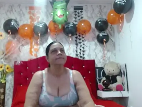 DannaLanegra2 online show from 18, 10, 2025