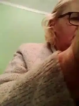 LusiyaGold5 online show from 26, 2, 2026