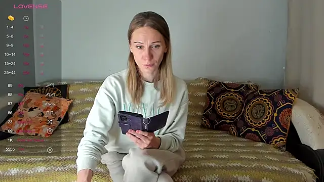 Amalia Mio online show from 3, 12, 2025