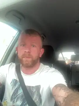 Snapshot of MrandMrsG25xx chatting on 24, 2, 2026 MrandMrsG25xx online show from 24, 2, 2026