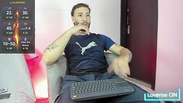 Snapshot of angel_kyrozz chatting on 24, 6, 2026 angel kyrozz online show from 24, 6, 2026