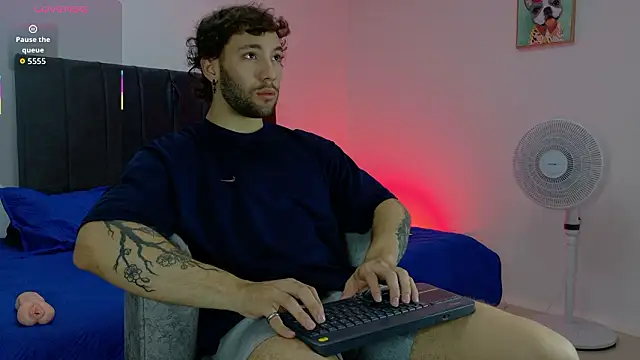 angel kyrozz online show from 2, 3, 2026