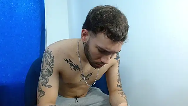 angel kyrozz online show from 5, 10, 2025