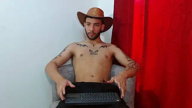 angel kyrozz online show from 16, 10, 2025