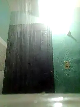 laaaloo online show from 4, 11, 2025