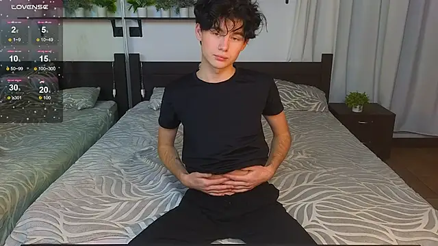 Cute Mike online show from 17, 11, 2025