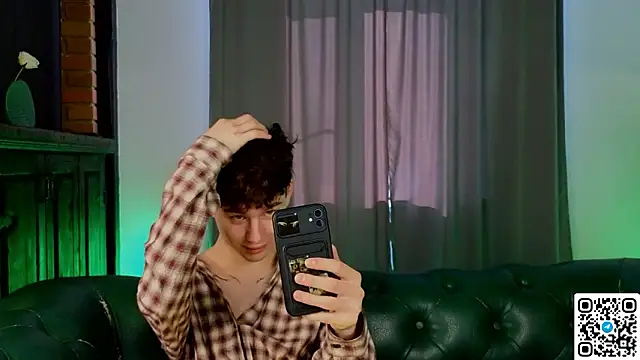 Cute Mike online show from 17, 3, 2026