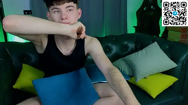 Cute Mike online show from 2, 3, 2026