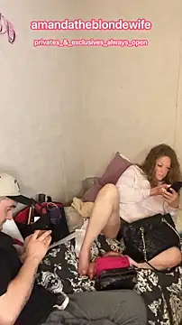 amandatheblondewife online show from 7, 4, 2026