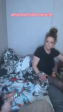 amandatheblondewife online show from 2, 4, 2026