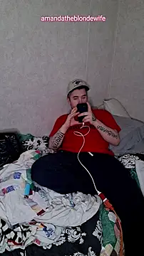 amandatheblondewife online show from 14, 4, 2026