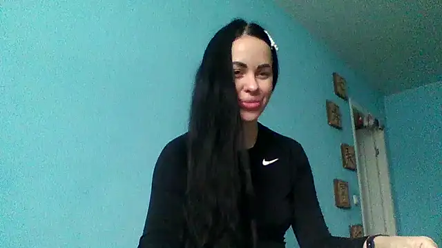 Stefaniyaxq online show from 10, 10, 2025