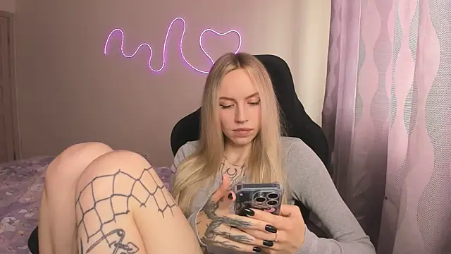 hello kittyyk online show from 22, 5, 2026