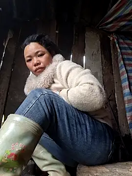 Snapshot of miomio-12 chatting on 8, 2, 2026 miomio-12 online show from 8, 2, 2026