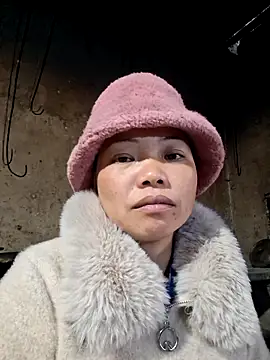 Snapshot of miomio-12 chatting on 2, 2, 2026 miomio-12 online show from 2, 2, 2026