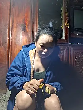 miomio-12 online show from 9, 11, 2025