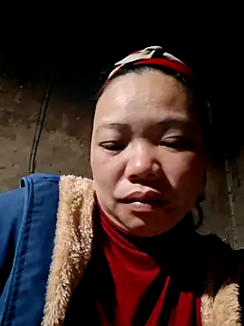 Snapshot of miomio-12 chatting on 4, 2, 2026 miomio-12 online show from 4, 2, 2026