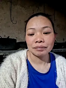 Snapshot of miomio-12 chatting on 1, 2, 2026 miomio-12 online show from 1, 2, 2026