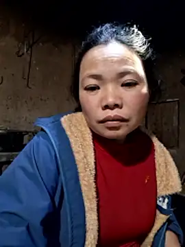 Snapshot of miomio-12 chatting on 17, 1, 2026 miomio-12 online show from 17, 1, 2026