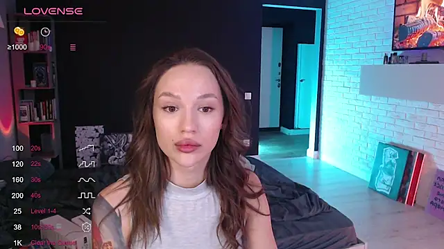 Jade Lumin online show from 24, 11, 2025