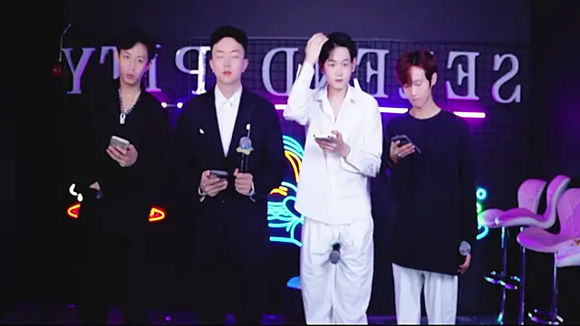 Boygayhouse online show from 18, 10, 2025