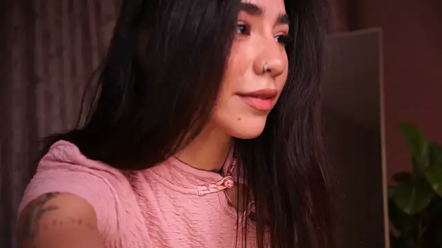 Snapshot of YokoKoko_ chatting on 1, 3, 2026 YokoKoko online show from 1, 3, 2026