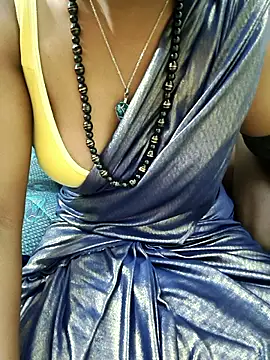 Snapshot of Chennai-couples chatting on 10, 11, 2025 Chennai-couples online show from 10, 11, 2025