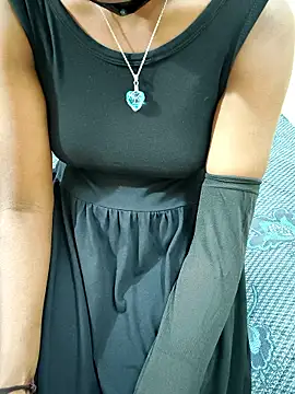 Snapshot of Chennai-couples chatting on 29, 10, 2025 Chennai-couples online show from 29, 10, 2025