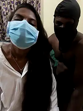 Snapshot of Chennai-couples chatting on 6, 10, 2025 Chennai-couples online show from 6, 10, 2025