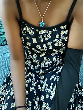 Snapshot of Chennai-couples chatting on 30, 10, 2025 Chennai-couples online show from 30, 10, 2025