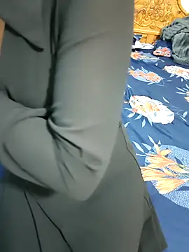 Snapshot of Chennai-couples chatting on 4, 2, 2026 Chennai-couples online show from 4, 2, 2026