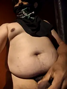 IncomingEssence478 online show from 13, 4, 2026