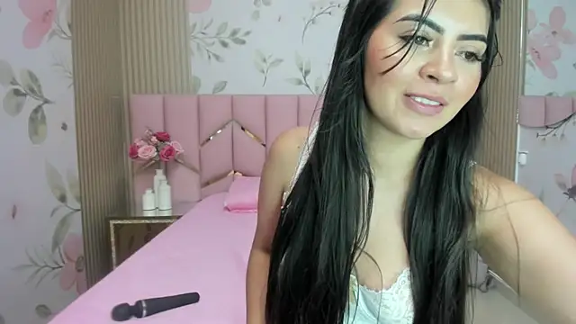 Laia 18 online show from 11, 11, 2025