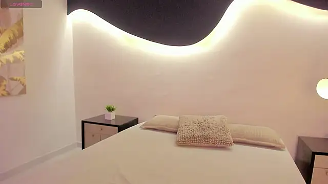 CatalinaCoopper online show from 30, 10, 2025