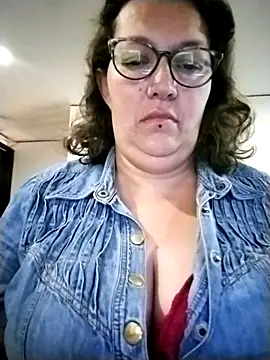 -saraqueen- online show from 14, 11, 2025